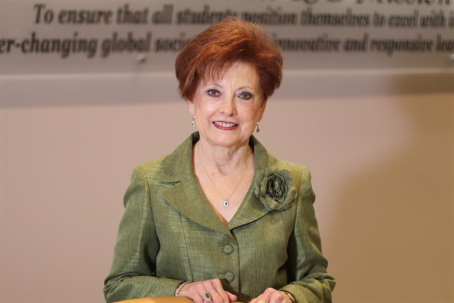 Dr. Elizabeth Clark Dr. Elizabeth Clark
